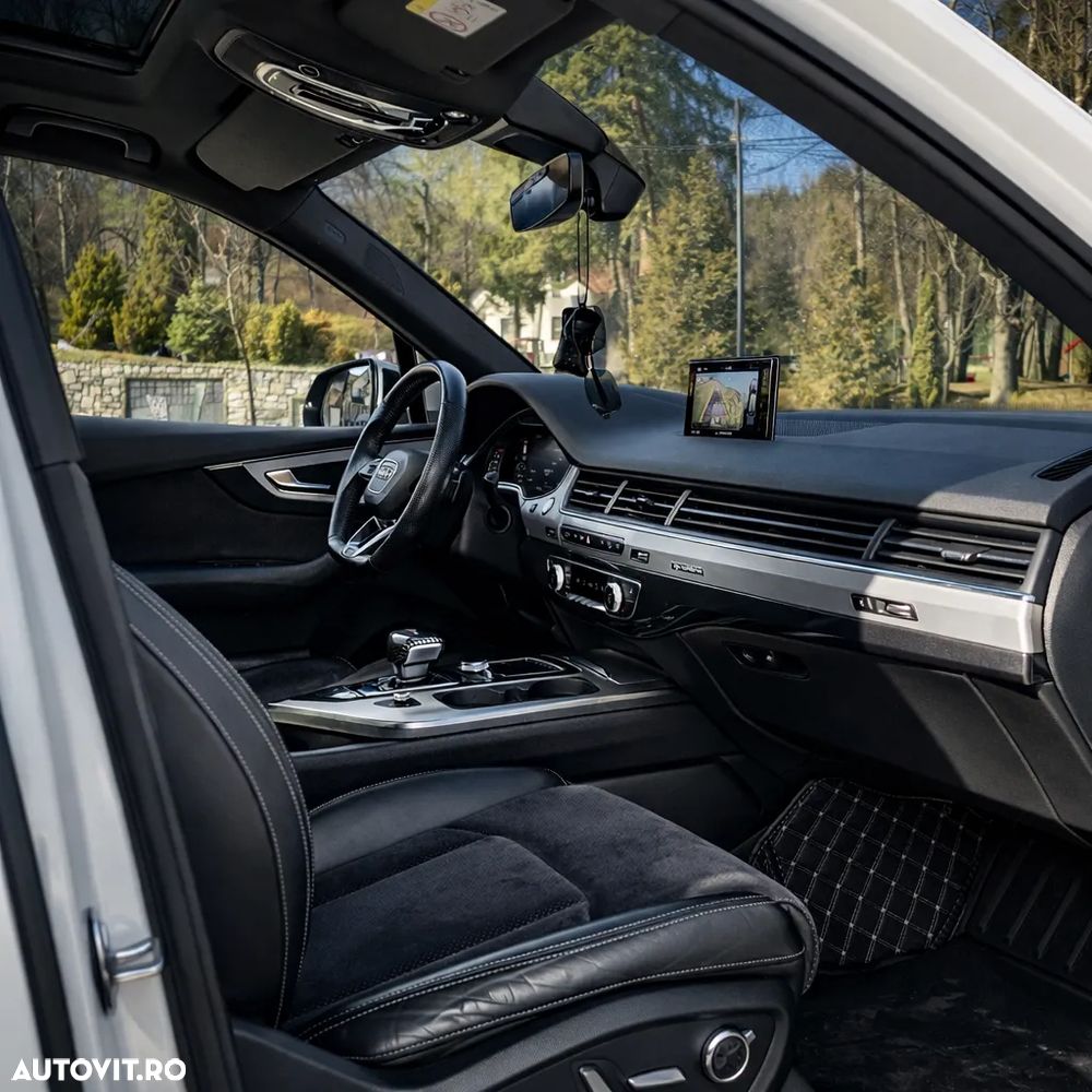 Audi Q7 3.0 50 TDI quattro Tiptronic S Line - 16