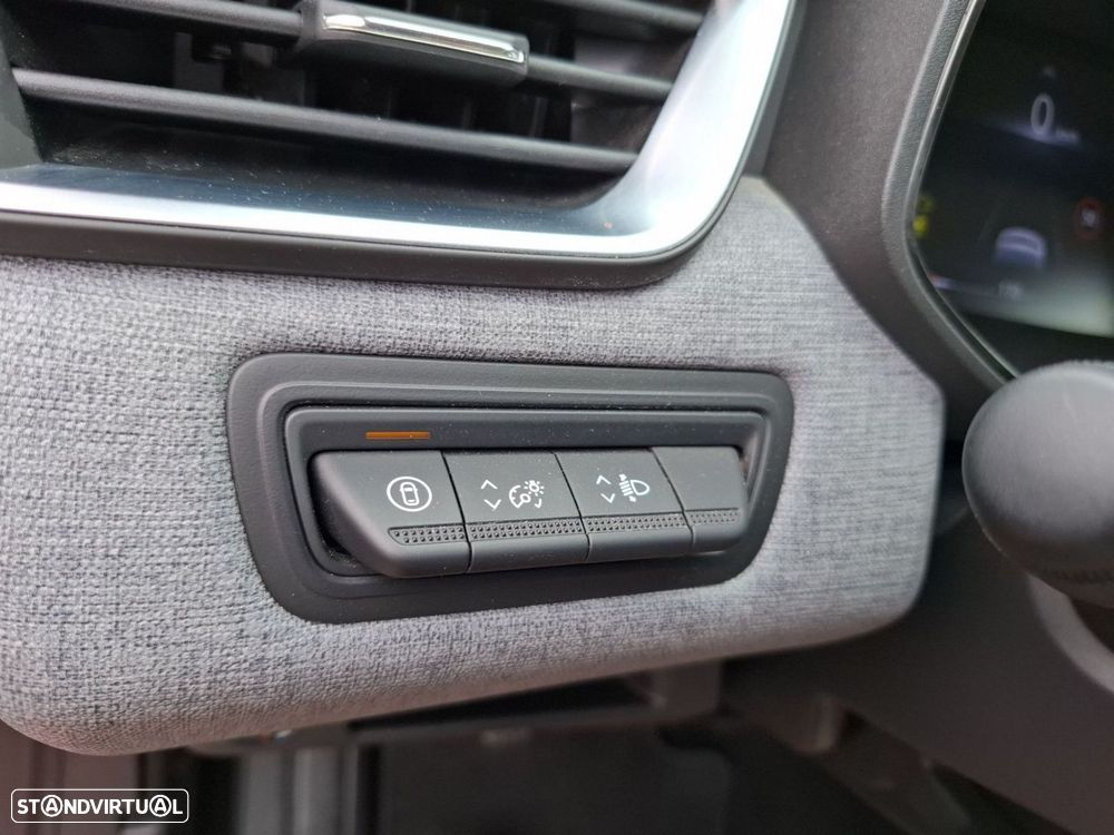 Renault Clio 1.0 TCe Evolution Bi-Fuel — fotografia 23