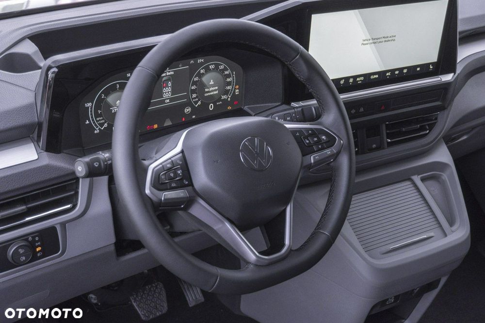 Volkswagen Caravelle - 11