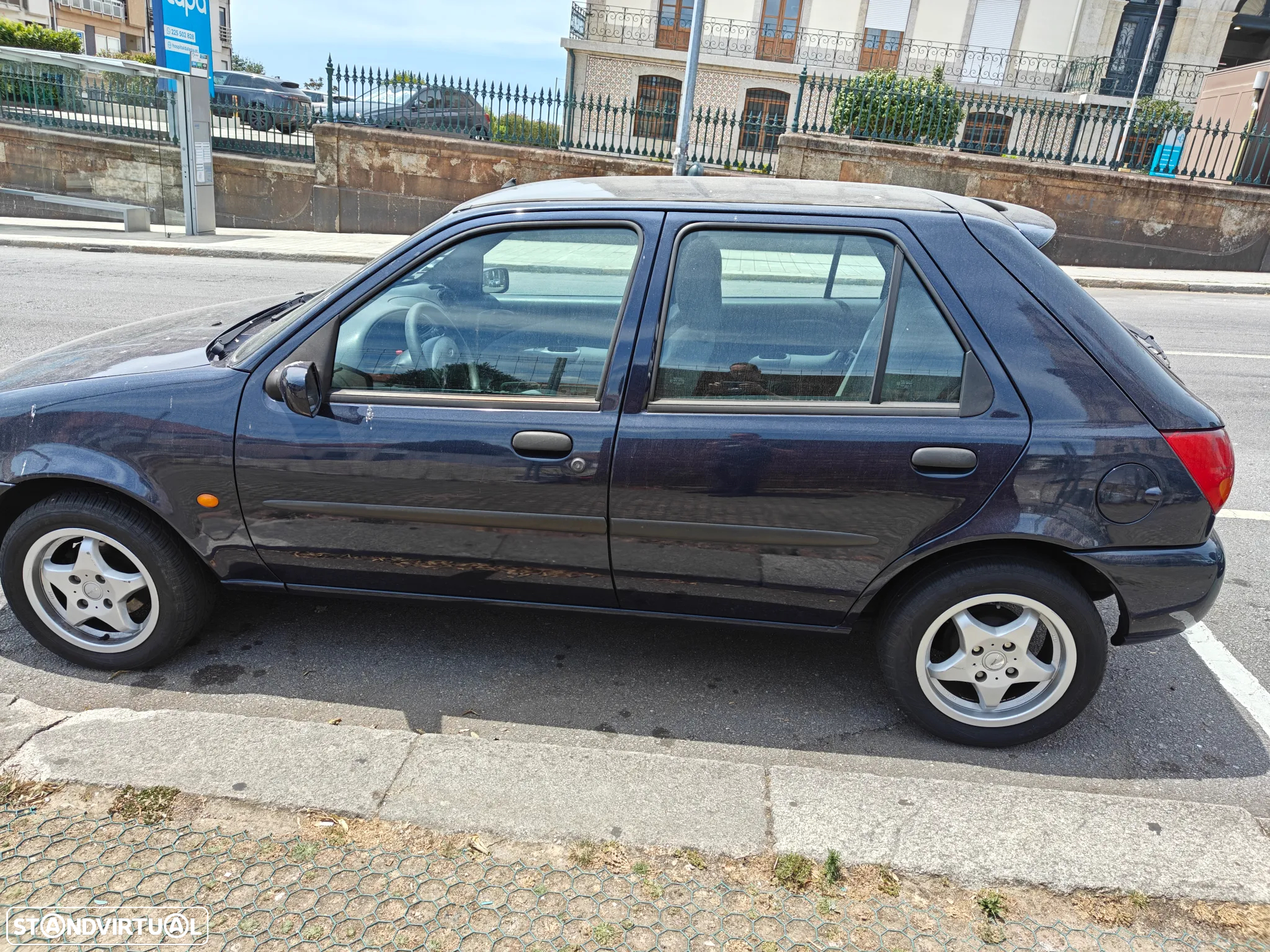 Ford Fiesta 1.25 Techno - 2