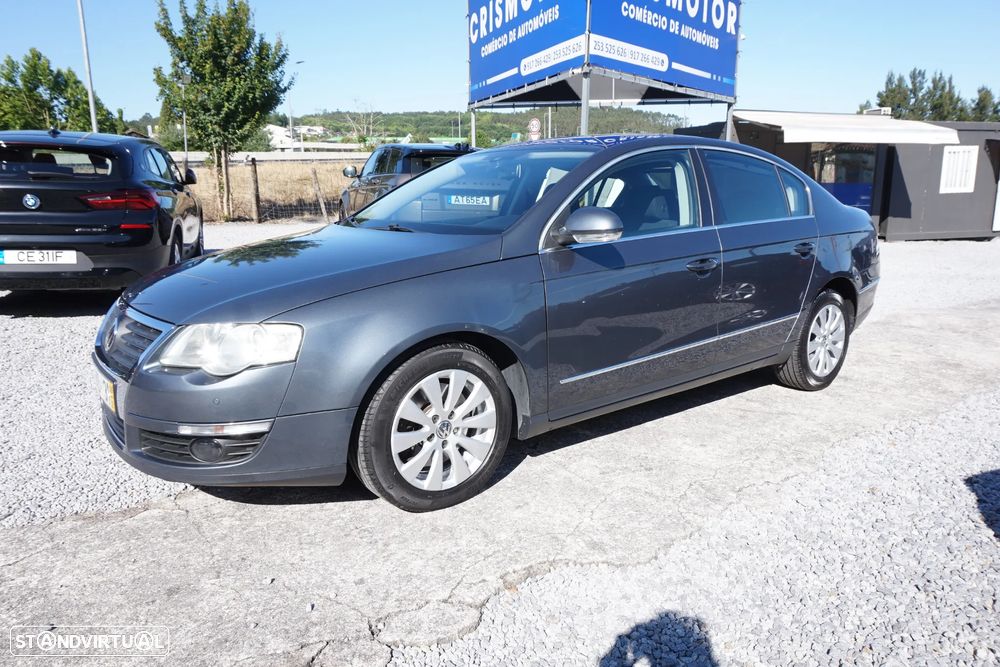 VW Passat 2.0 TDI BM Confortline - 4