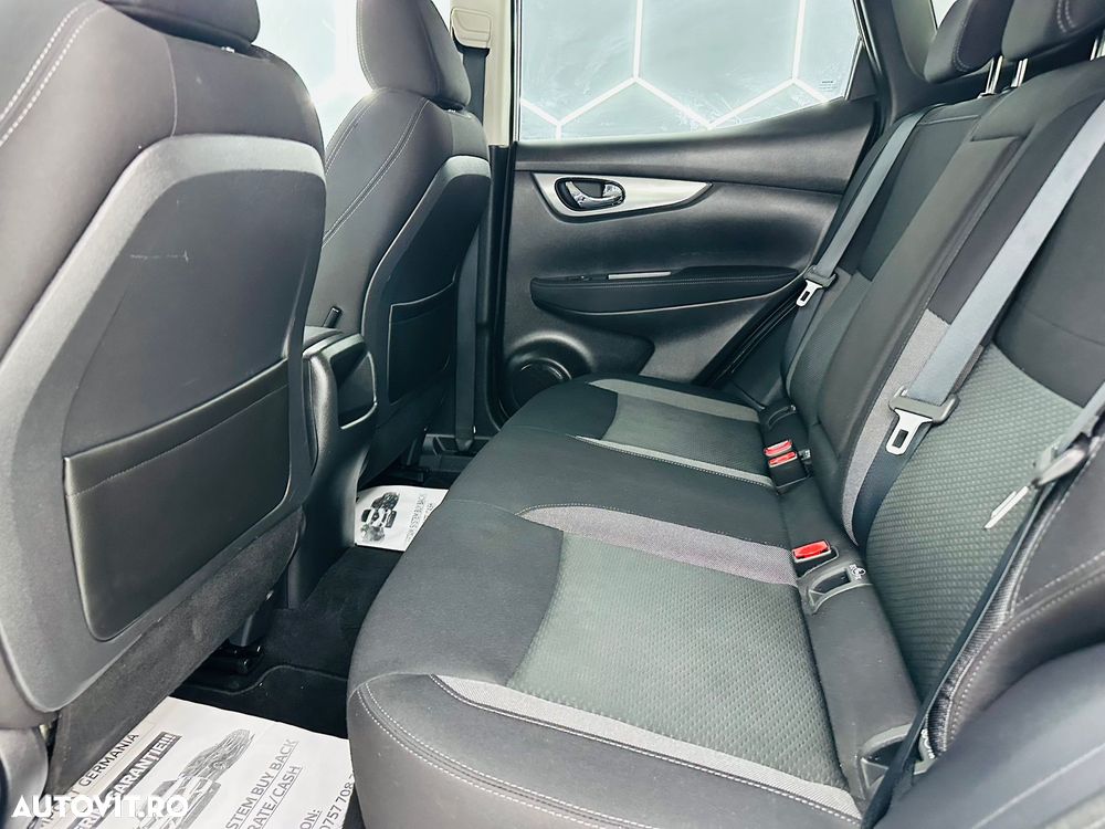 Nissan Qashqai 1.2 DIG-T Xtronic N-Vision - 15