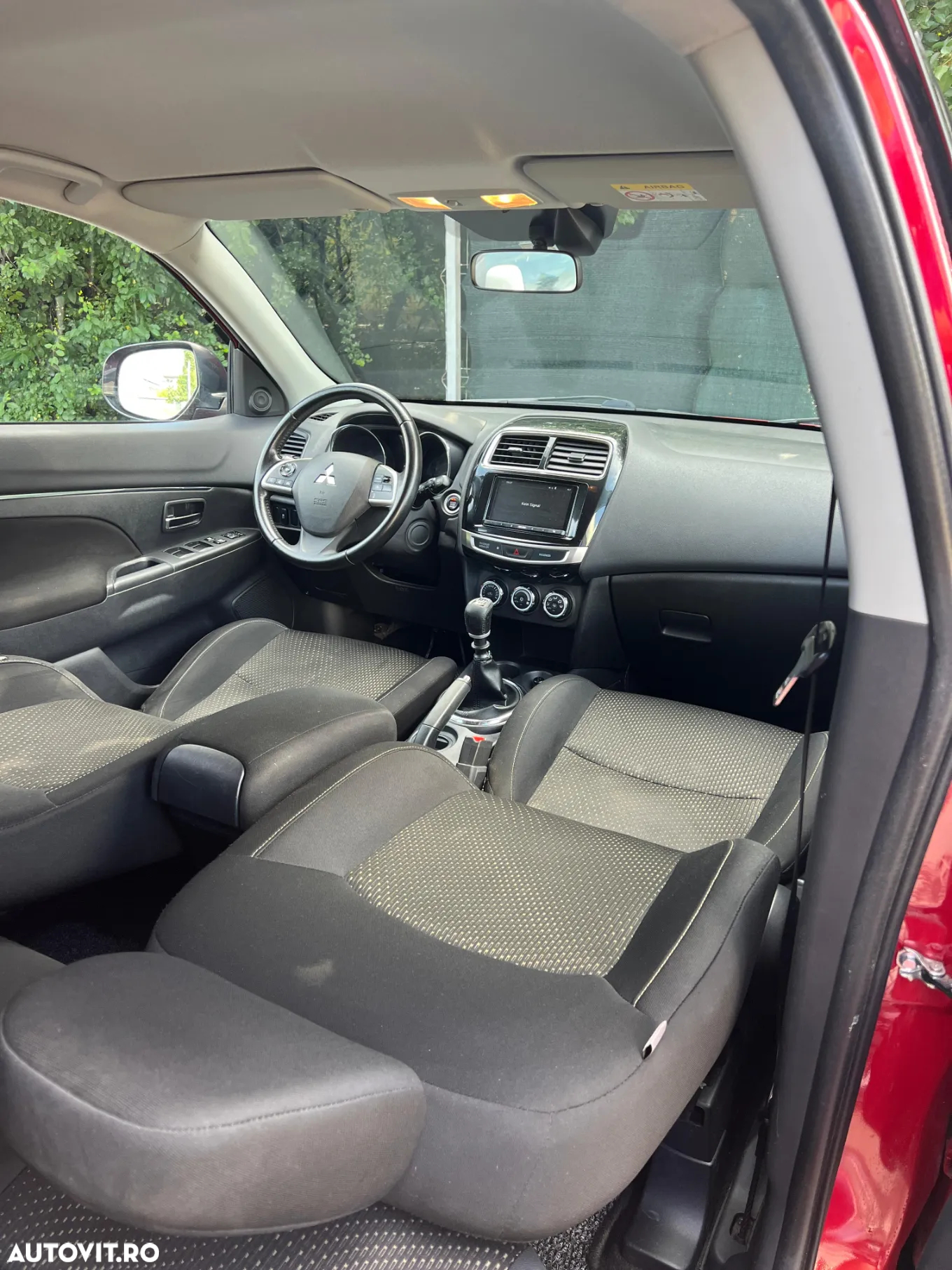 Mitsubishi ASX - 5