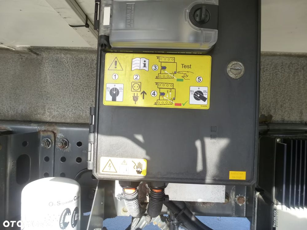 Mercedes-Benz ACTROS ANTOS 2543 6X2 CHŁODNIA IZOTERMA OS SKRĘTNA PODNOSZONA SUPER STAN - 12