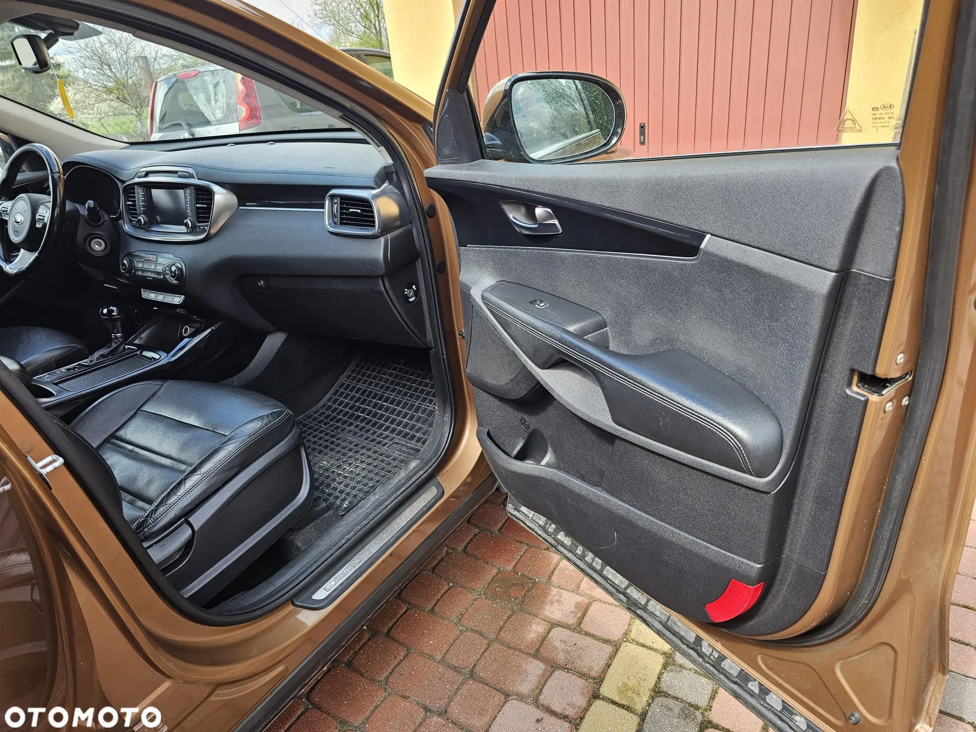Kia Sorento - 14