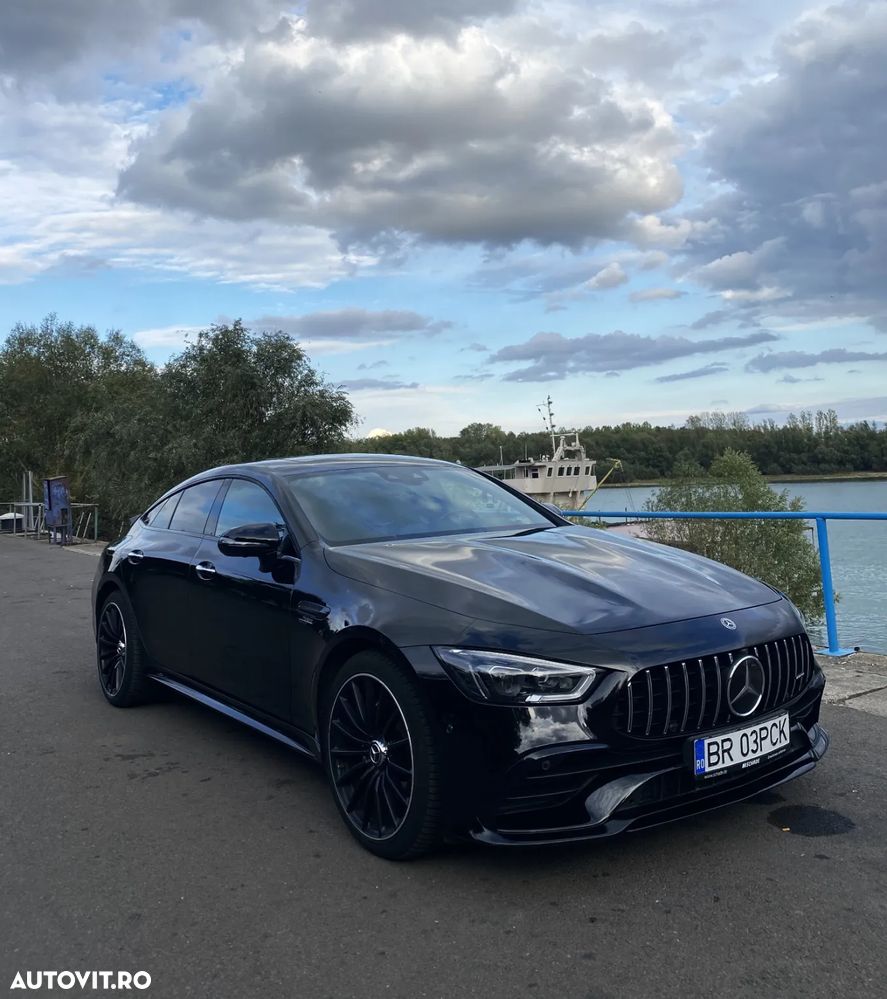 Mercedes-Benz AMG GT 53 4MATIC+ MHEV - 19