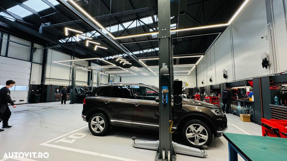 Volkswagen Touareg V6 TDI BMT Supreme Plus - 38
