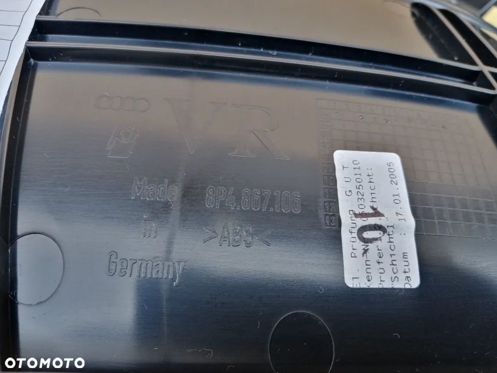 Boczek tapicerka drzwi prawy przód Audi A3 8P 5D 8P4867106 - 6