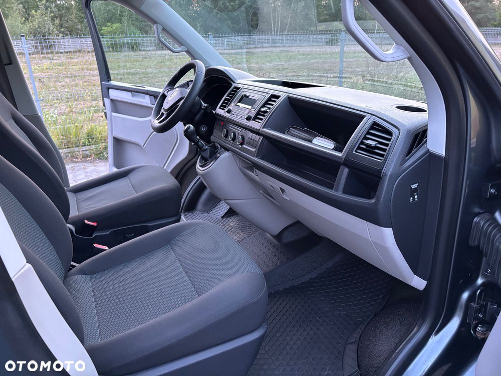 Volkswagen T6 - 17