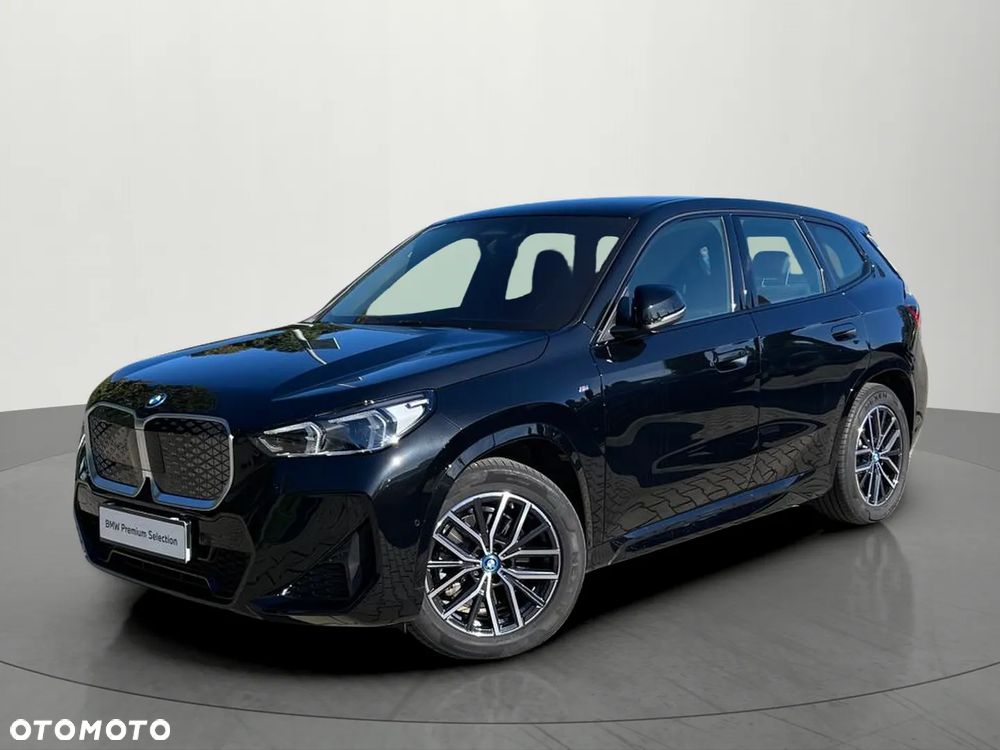 BMW iX1 xDrive30 66.5kWh M Sport - 2
