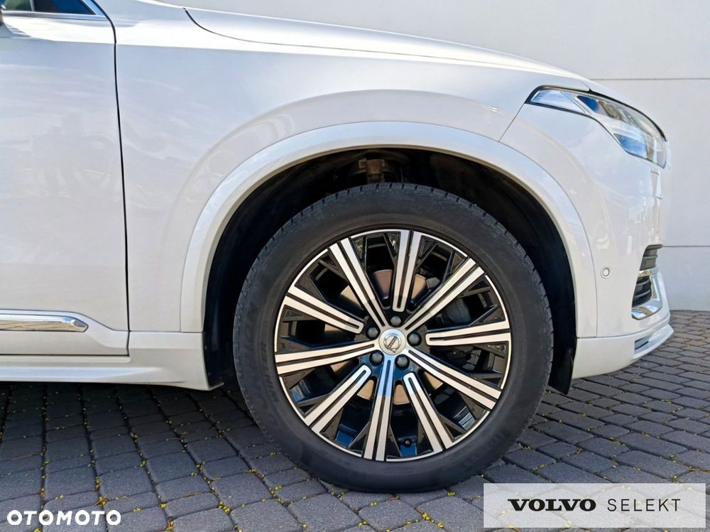 Volvo XC 90 - 8
