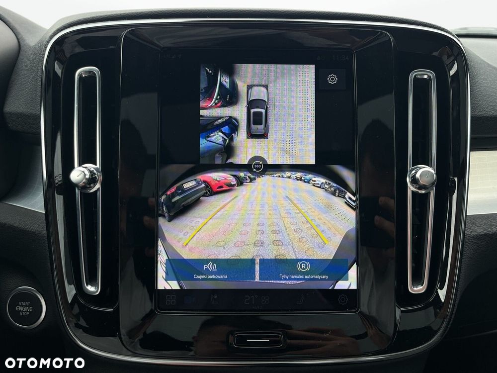 Volvo XC 40 B3 Ultra Dark - 25