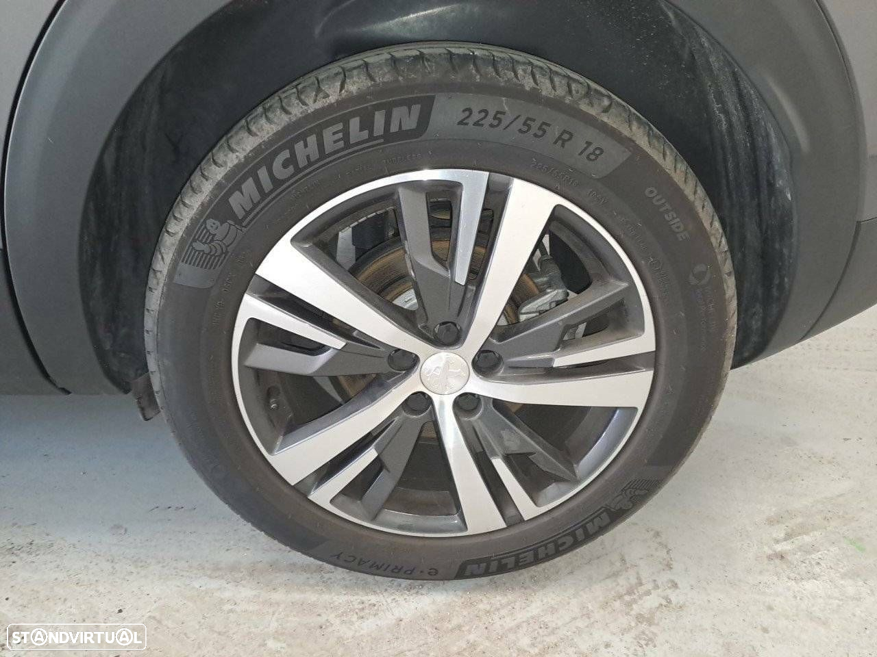 Peugeot 3008 1.5 BlueHDi Allure Pack EAT8 - 11