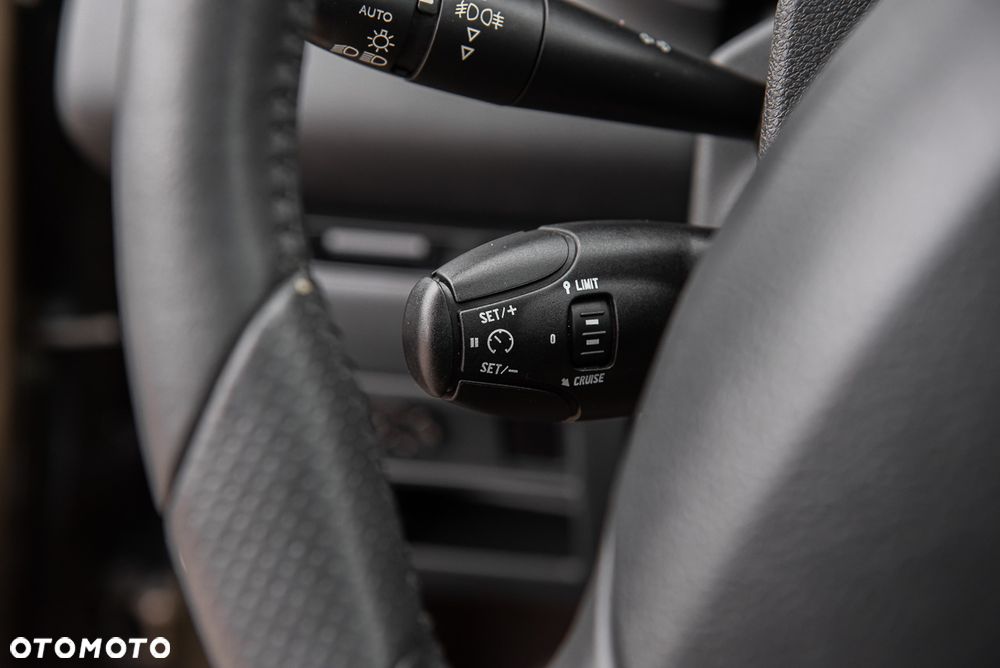 Peugeot 3008 HDi FAP 150 Allure - 21