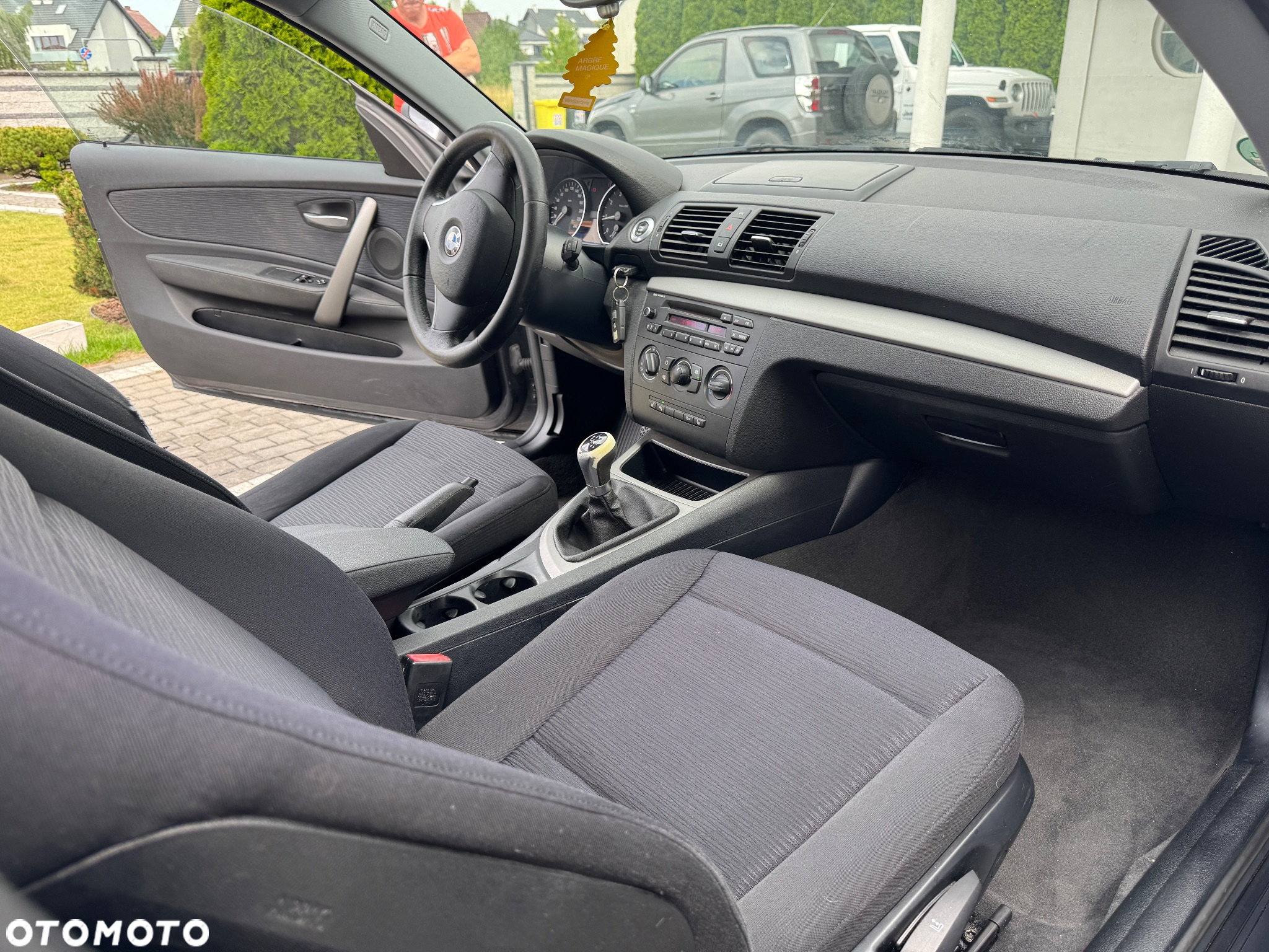 BMW Seria 1 116i - 8