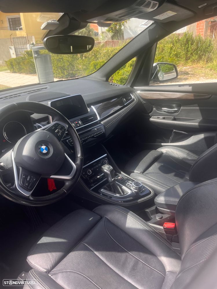 BMW 225xe Active Tourer Line Sport - 11