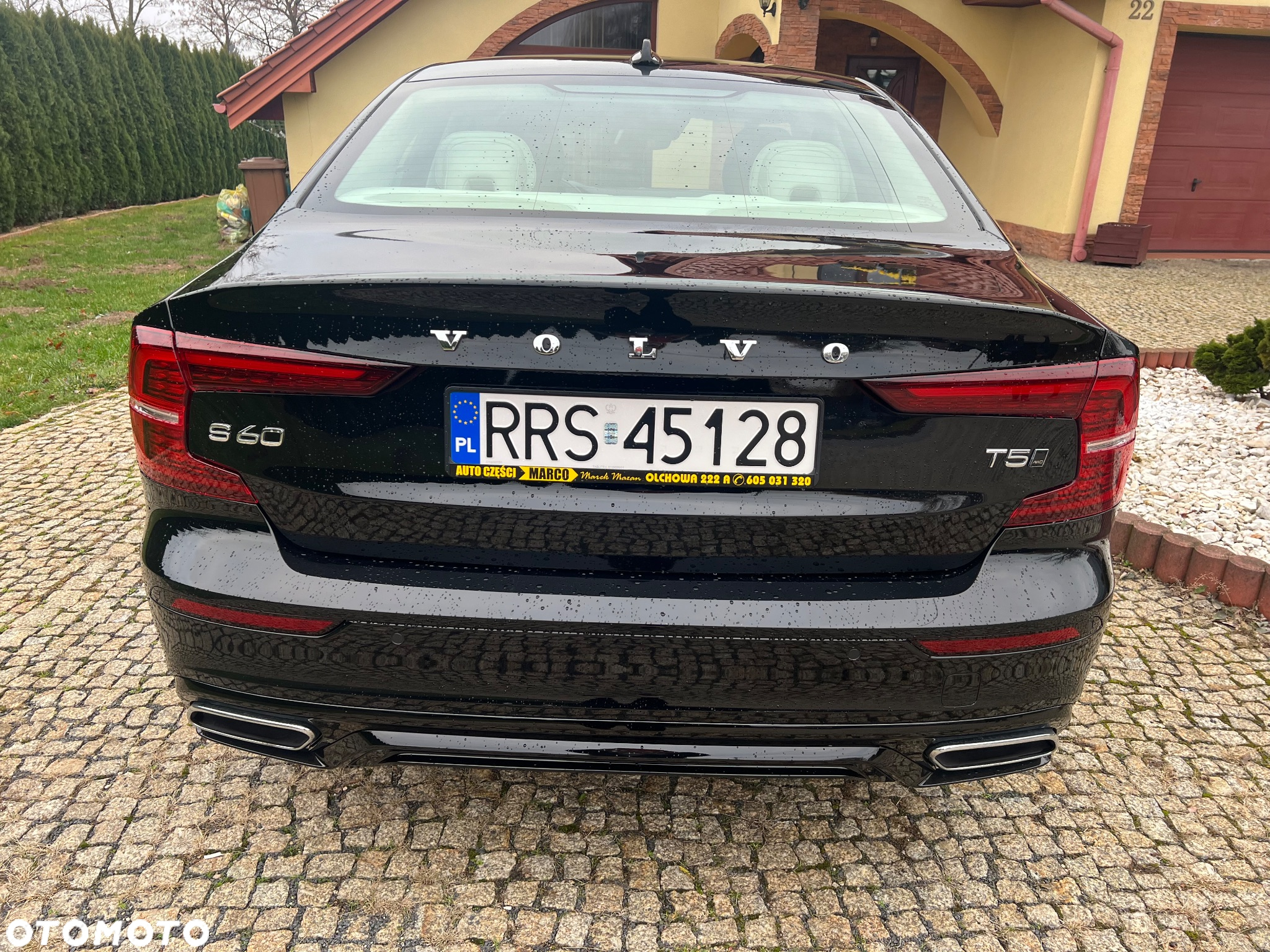 Volvo S60 T5 AWD Momentum Pro - 14