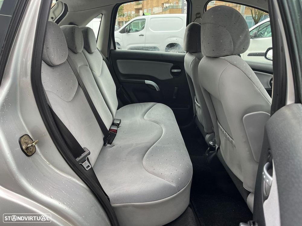 Citroën C3 1.1 Exclusive - 10