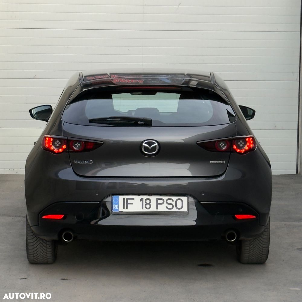 Mazda 3 - 6
