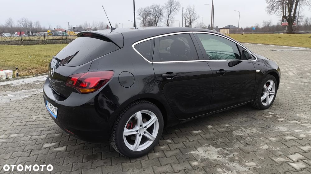 Opel Astra 1.6 Turbo Innovation - 5