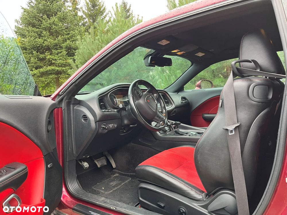 Dodge Challenger 5.7 R/T - 5