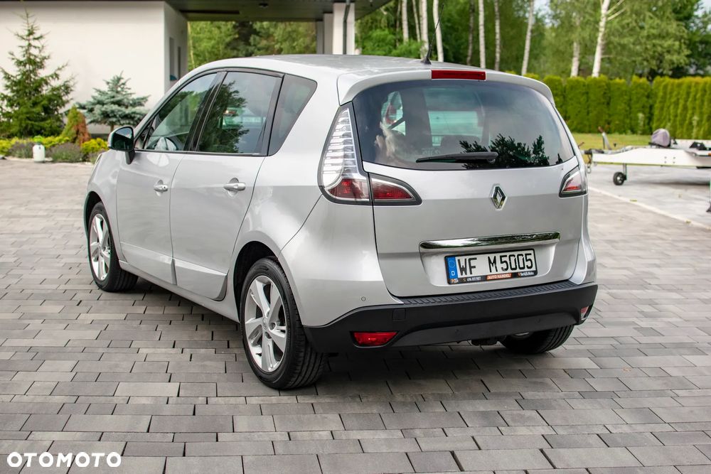 Renault Scenic - 17
