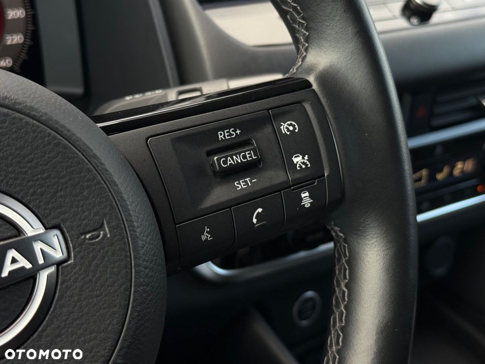 Nissan Qashqai 1.3 DIG-T MHEV N-Connecta - 13