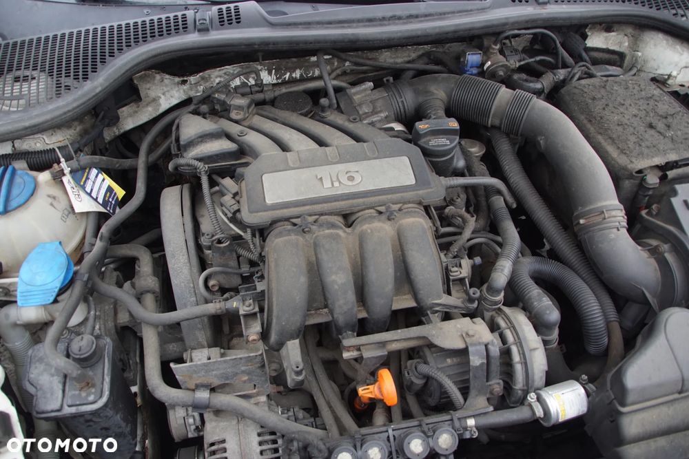 Auto na części - Skoda Octavia II Lift 1.6 MPI 102 KM BSE LVN LF9E 2011R Silnik Skrzynia Drzwi Maska Błotnik Zderzak Klapa Lampa Lusterko Klamka Szyba Deska Kokpit Sterownik Moduł Czujnik Licznik Panel Kierownica - 18