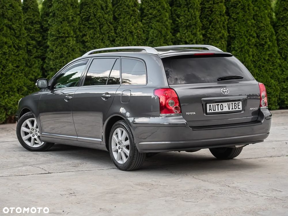 Toyota Avensis 1.8 VVT-i Terra Plus - 9