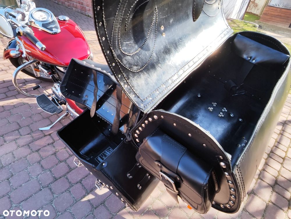 Suzuki Boulevard - 3
