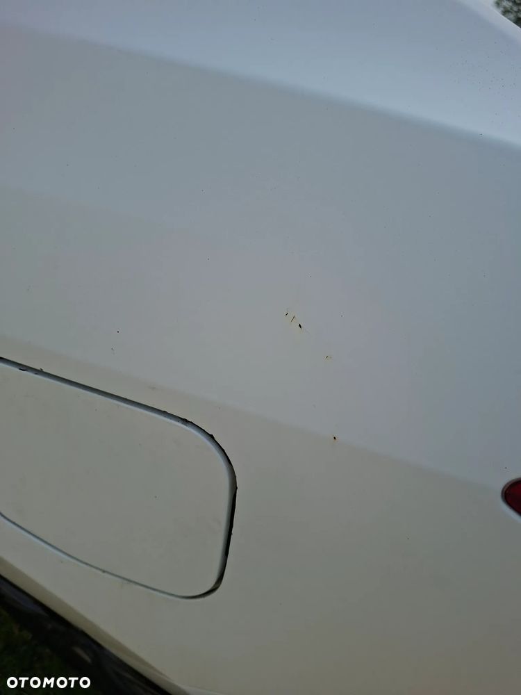 Toyota Corolla - 10