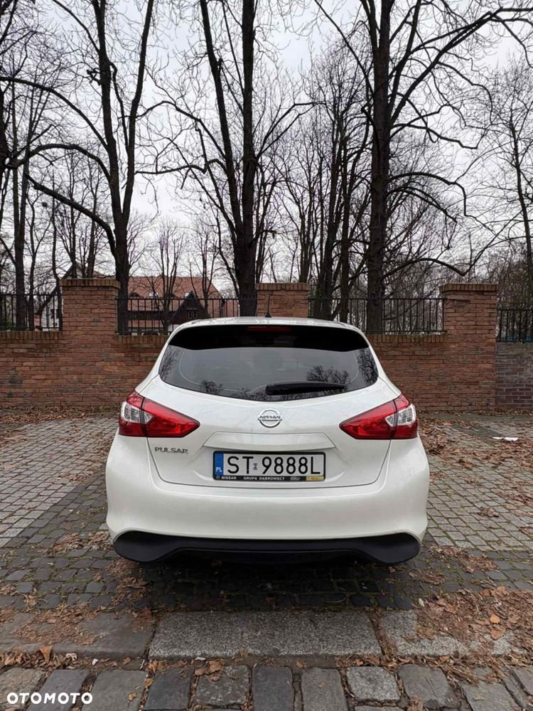 Nissan Pulsar 1.2 DIG-T Tekna EU6 - 11