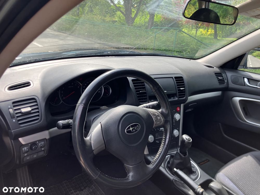 Subaru Legacy - 7