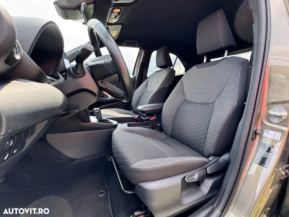 Toyota Yaris Cross 1.5 VVT-i Team Deutschland - 22