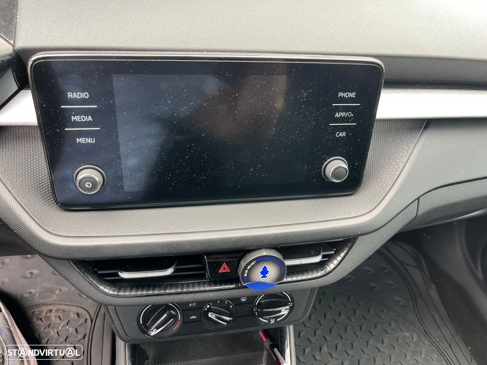Skoda Fabia 1.0 TSI First Edition - 14
