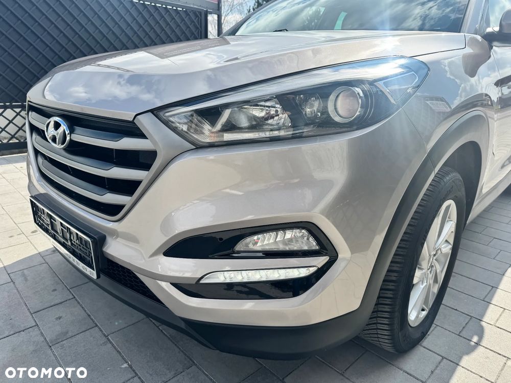 Hyundai Tucson blue 1.6 GDi 2WD Intro Edition - 14