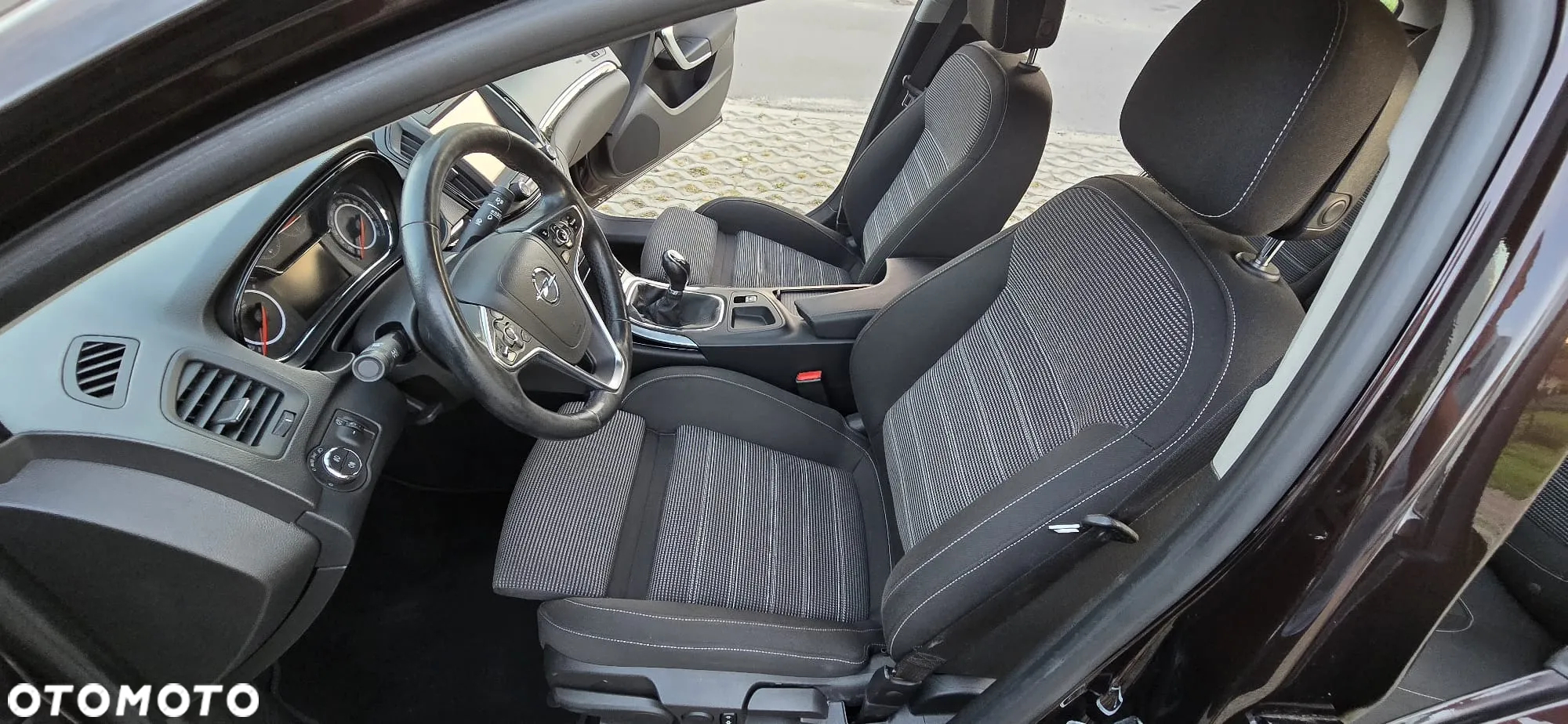 Opel Insignia 2.0 CDTI ecoFLEX Start/Stop Business Edition - 10