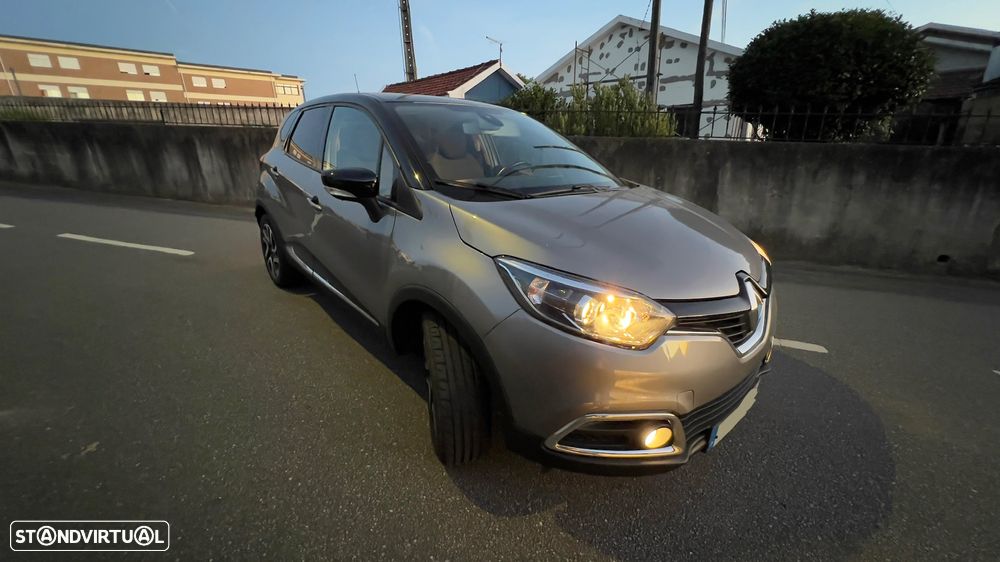 Renault Captur 1.5 dCi Exclusive - 4