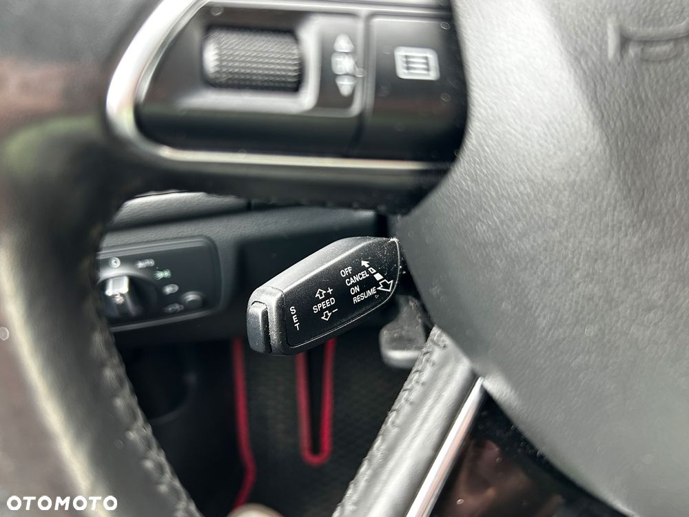 Audi A6 Avant 3.0 TDI S tronic - 11