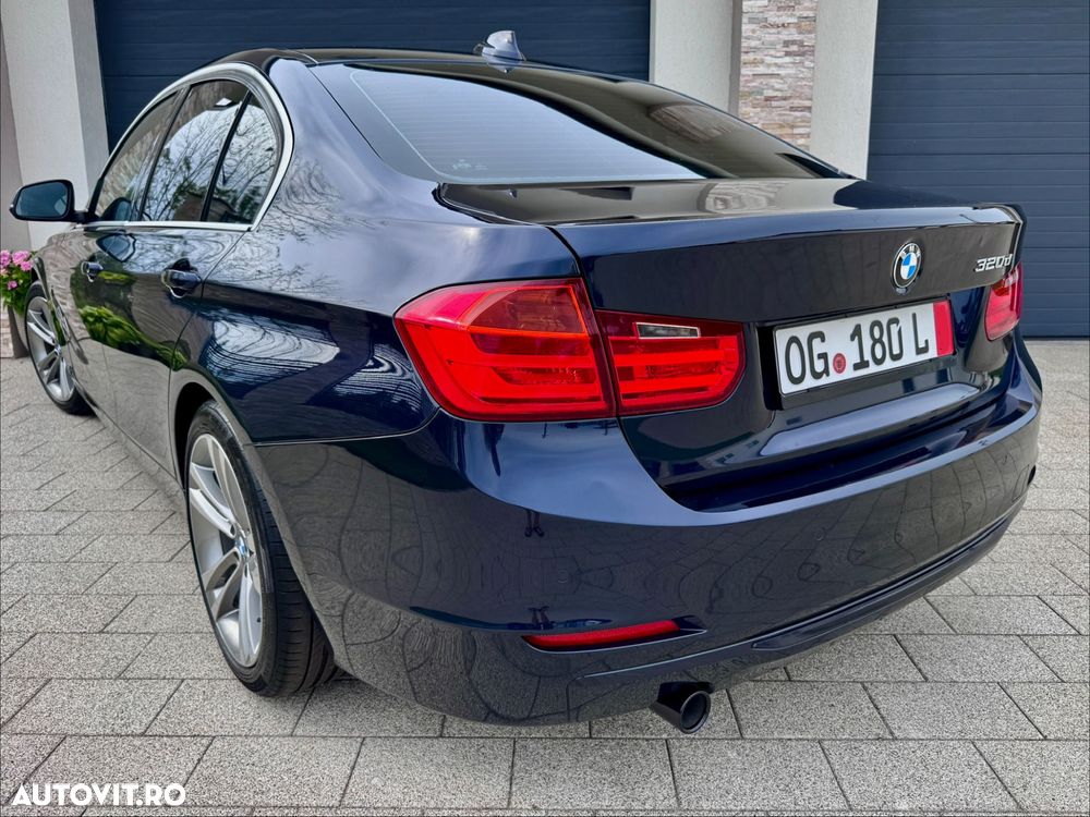 BMW Seria 3 320d Aut. Sport Line - 15