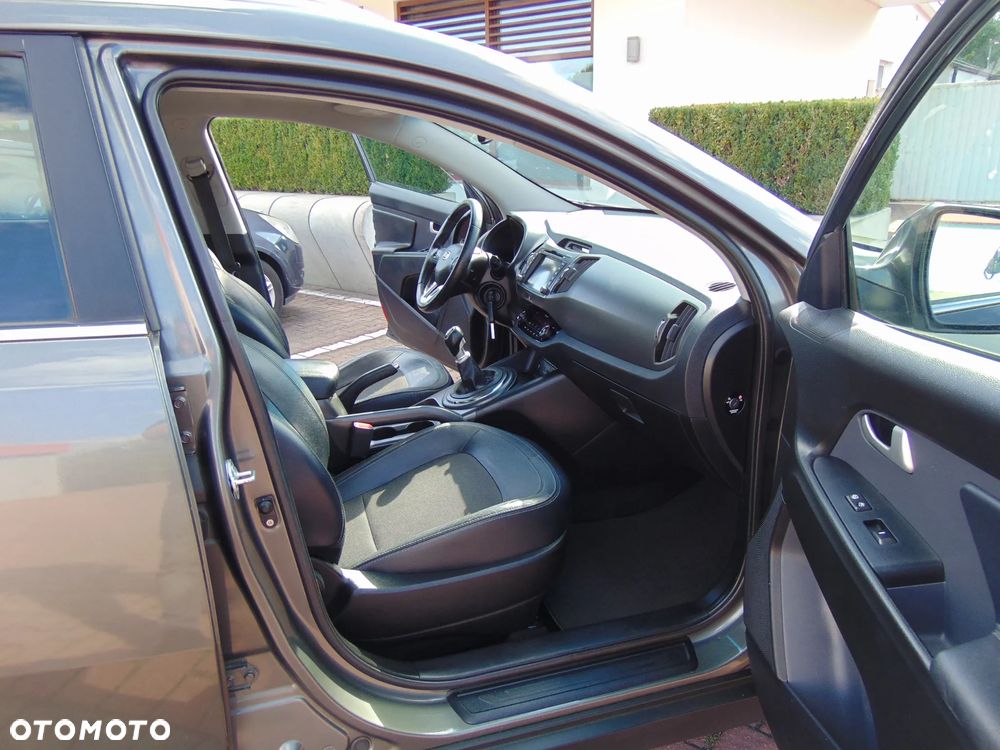 Kia Sportage 1.6 GDI L 2WD - 27