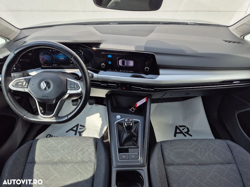 Volkswagen Golf 1.0 TSI Life - 12