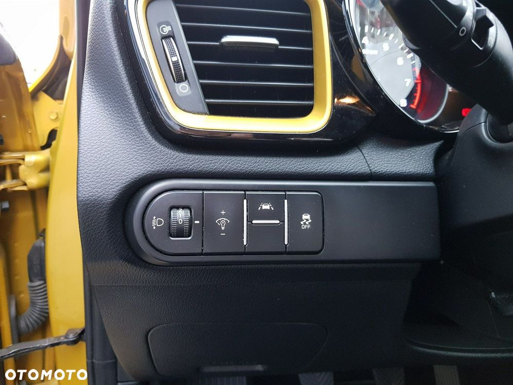 Kia XCeed 1.5 T-GDI L Business Line - 29