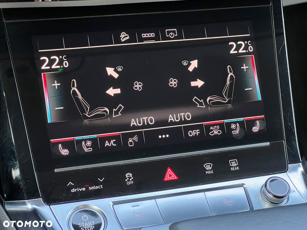 Audi e-tron Sportback 55 Quattro S Line - 30