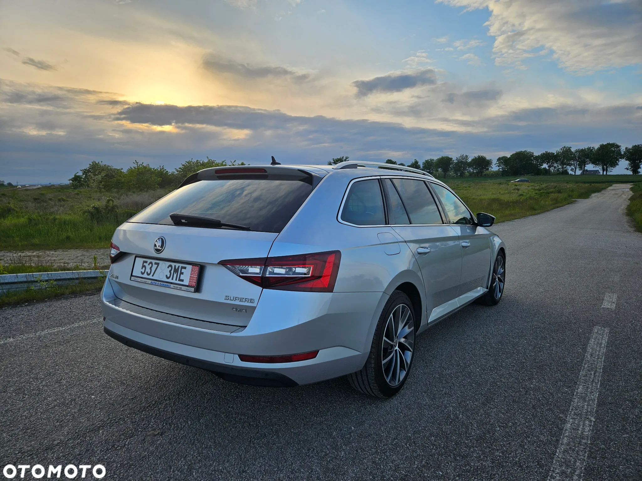 Skoda Superb 2.0 TDI 4x4 DSG Style - 24
