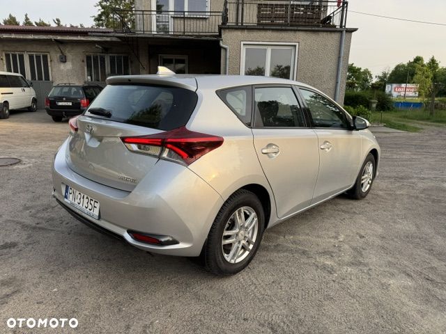 Toyota Auris 1.33 VVT-i Active - 3