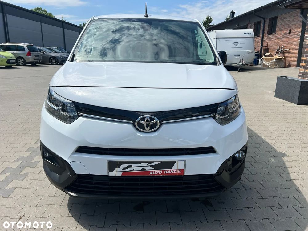 Toyota Proace City - 8