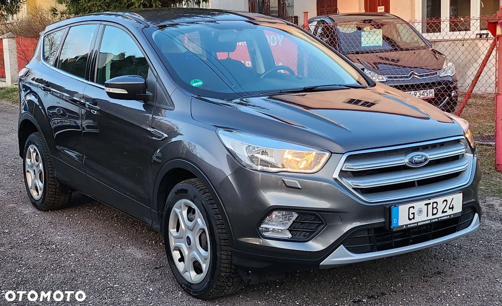 Ford Kuga - 2