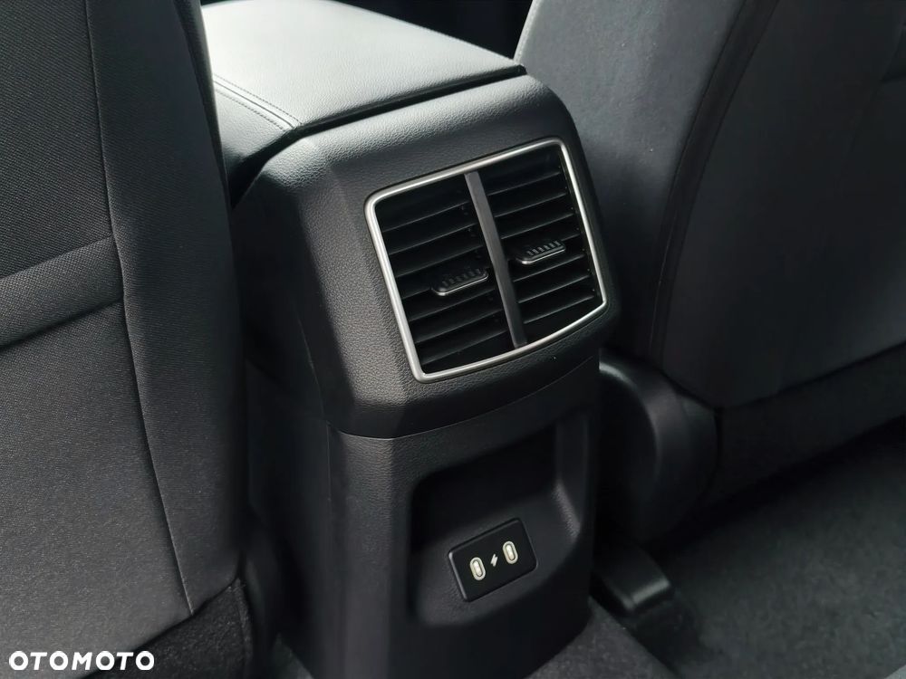 Kia Sportage 1.6 T-GDI M 2WD DCT - 12