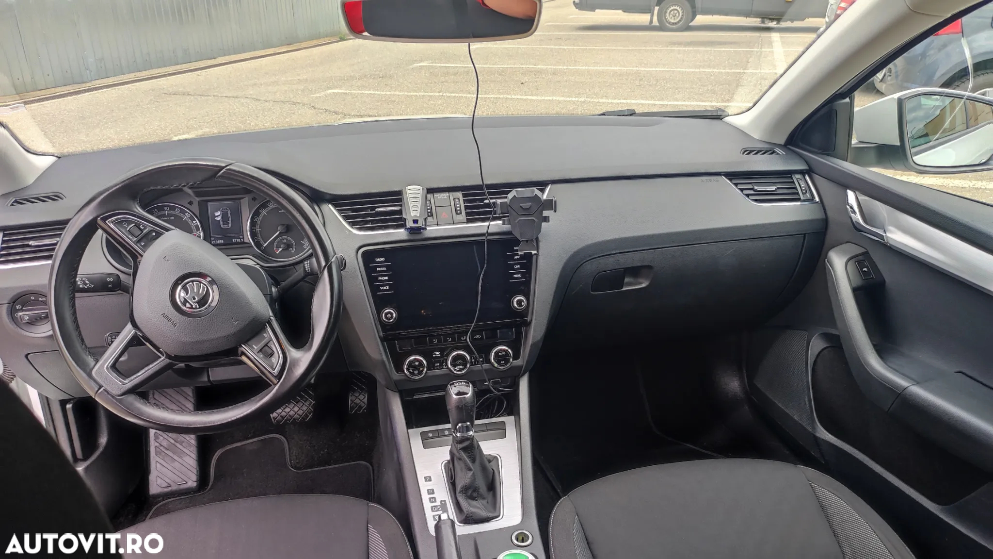 Skoda Octavia Combi Diesel 1.6 TDI DSG Style - 9